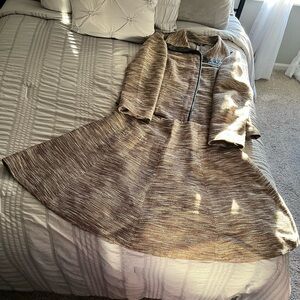 Women’s Lafayette 148 Two Piece Suit. Jacket (Sz 18)/Skirt (Sz 16). Worn Once.